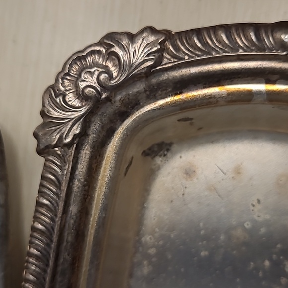 Vintage silver plated butter dish with original glass liner insert - Picture 7 of 12